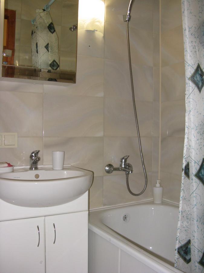 Apartment On Bolharska 53 Odessa Esterno foto